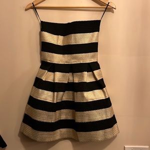 Juniors dress